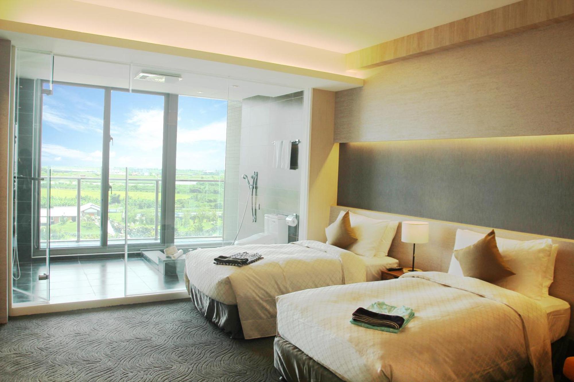 Dancewoods Hotel وجي المظهر الخارجي الصورة