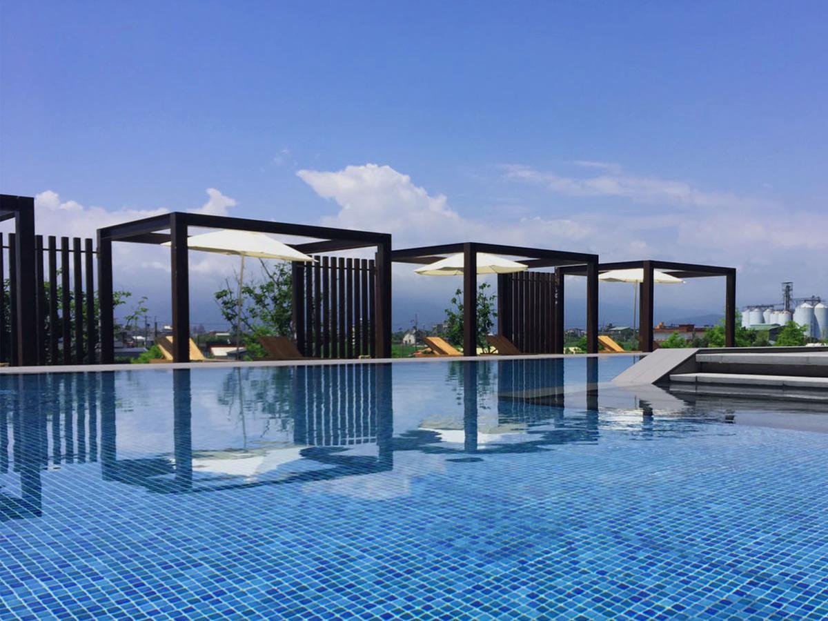 Dancewoods Hotel وجي المظهر الخارجي الصورة