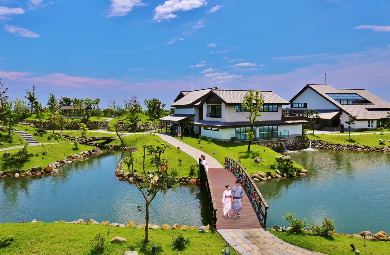 Dancewoods Hotel وجي المظهر الخارجي الصورة